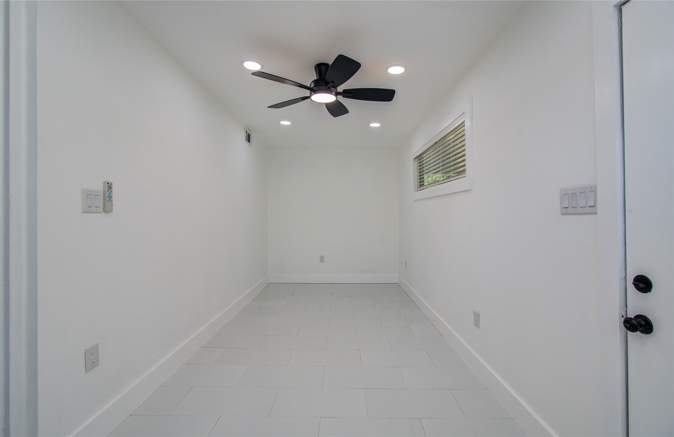 7530 Park Pl Boulevard Houston, TX 77087 - Photo 14 of 38