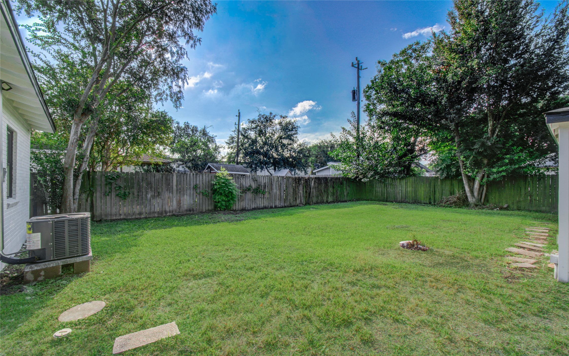 7530 Park Pl Boulevard Houston, TX 77087 - Photo 28 of 38
