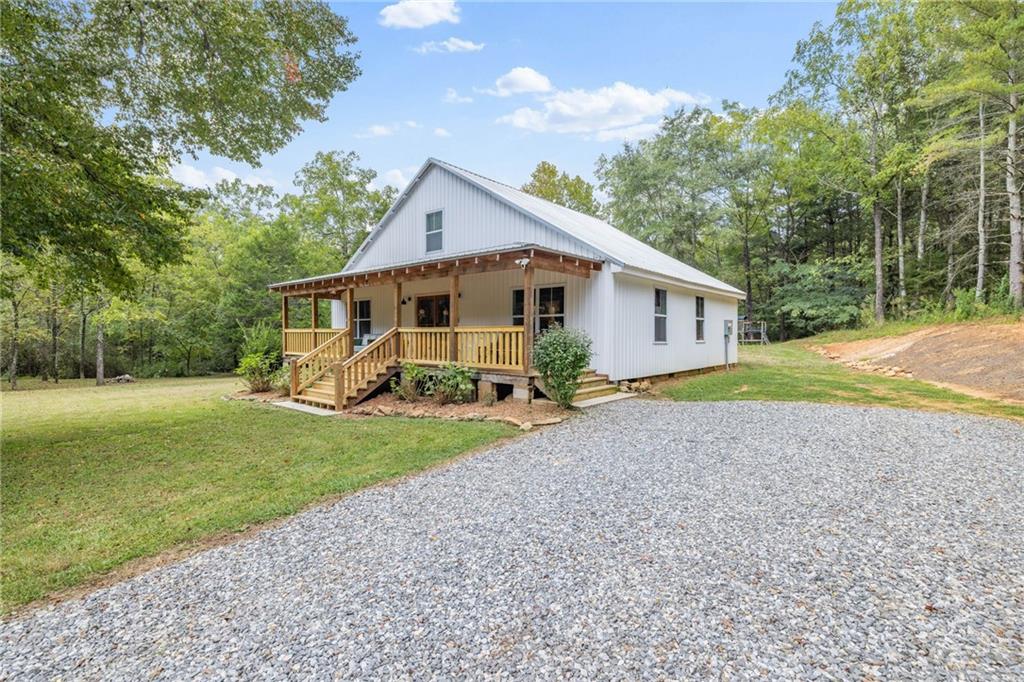 385 Amy's Road Clarkesville, GA 30523 - Photo 5 of 57