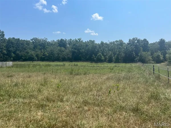 $385,000 | 100 Cool Breeze Lane, Fredericktown, MO 63645