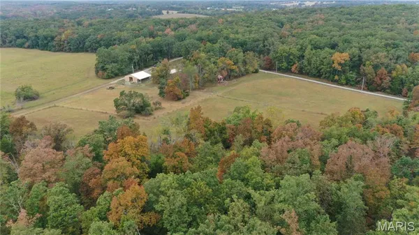 $385,000 | 100 Cool Breeze Lane, Fredericktown, MO 63645