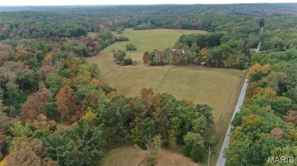 $385,000 | 100 Cool Breeze Lane, Fredericktown, MO 63645