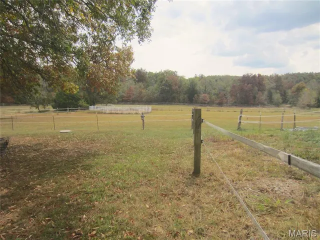 $400,000 | 100 Cool Breeze Lane, Fredericktown, MO 63645