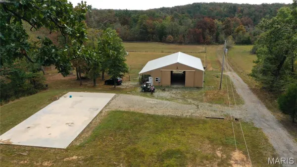 $385,000 | 100 Cool Breeze Lane, Fredericktown, MO 63645