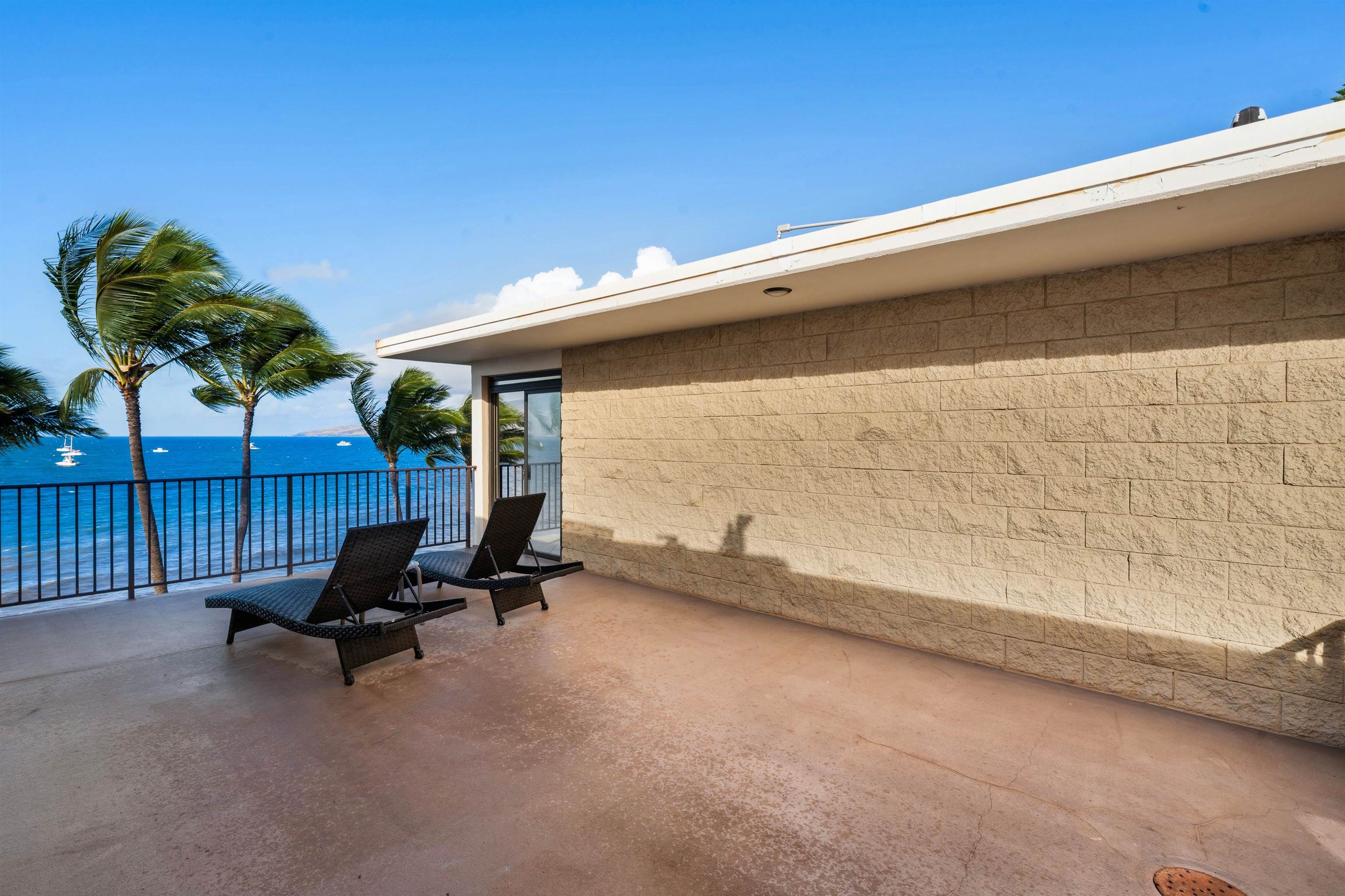 36 South Kihei Road, Unit 603 Kihei, HI 96753 - Photo 23 of 37 a view of a outdoor space