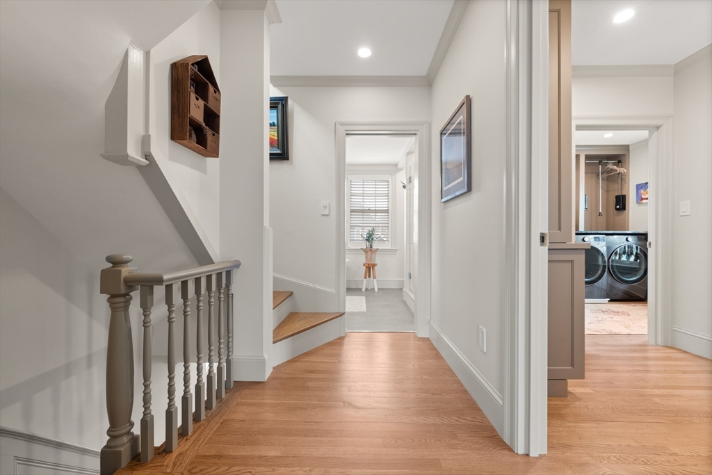 137 Front Street Marblehead, MA 01945 - Photo 21 of 40