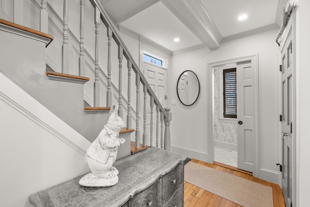 137 Front Street Marblehead, MA 01945 - Photo 6 of 40