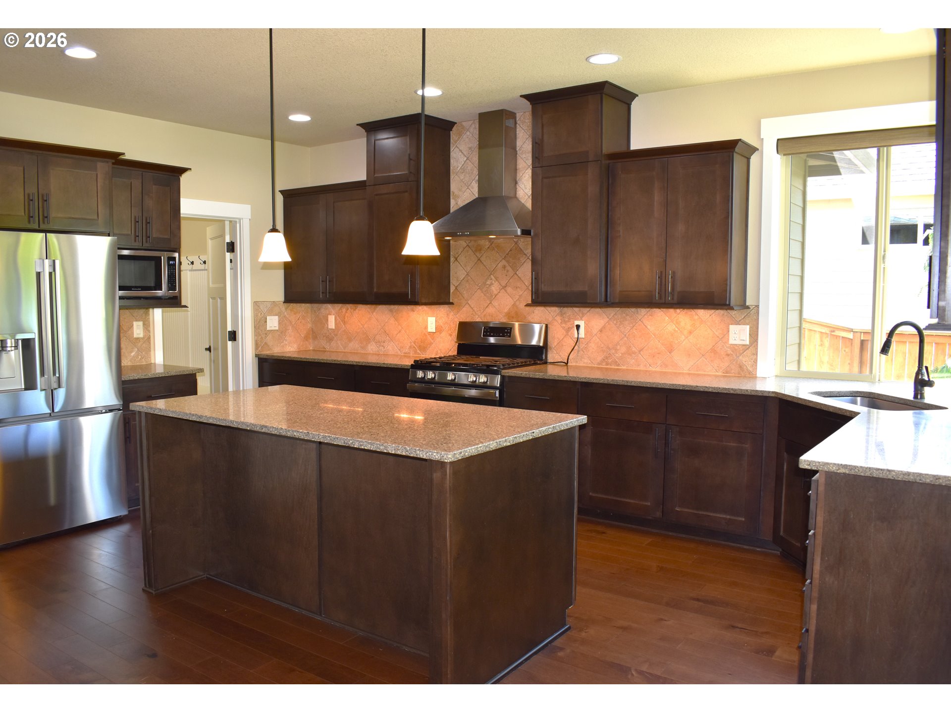 3114 Northeast 174th Street Ridgefield, WA 98642 - Photo 3 of 38