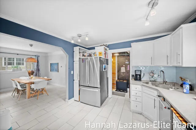 $370,000 | 2104 College Avenue Southeast, Grand Rapids, MI 49507