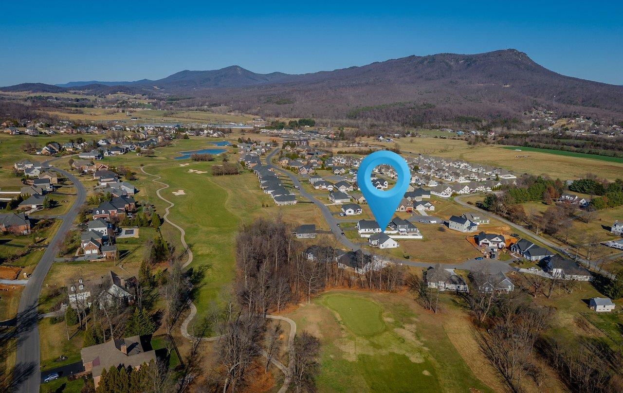 475 Beauford Road Harrisonburg, VA 22801 - Photo 74 of 75 a view of a city with mountains in the background
