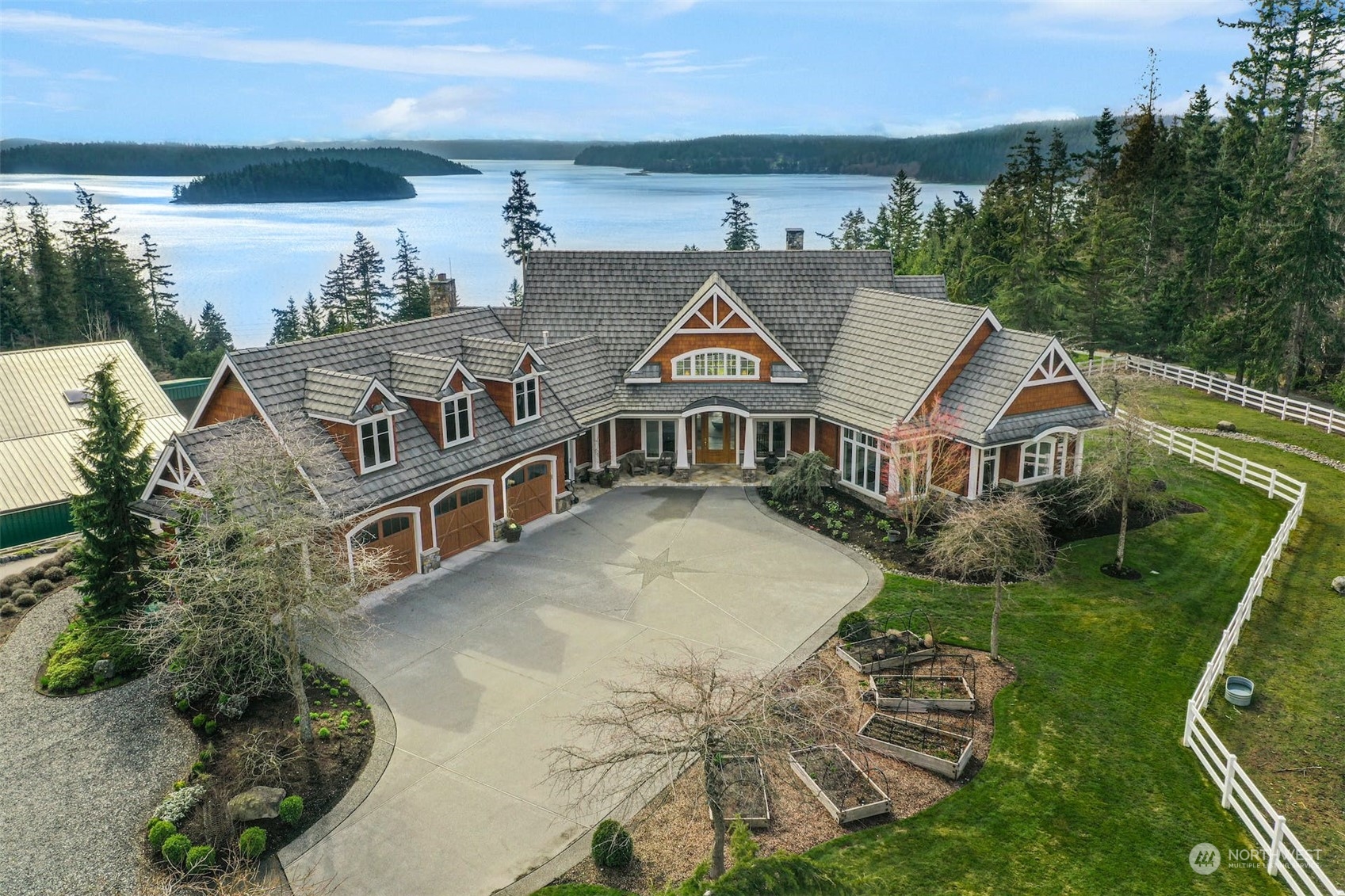 14820 Gibralter Road Anacortes, WA 98221 - Photo 38 of 40 Gallery Image 38