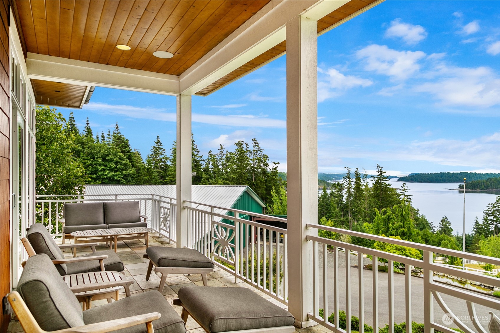 14820 Gibralter Road Anacortes, WA 98221 - Photo 9 of 40 Gallery Image 9