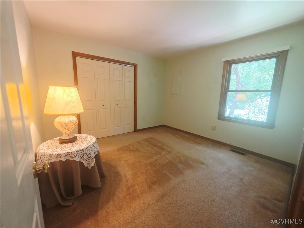 15805 Roland View Drive Chester, VA 23831 - Photo 7 of 19 Gallery Image 7