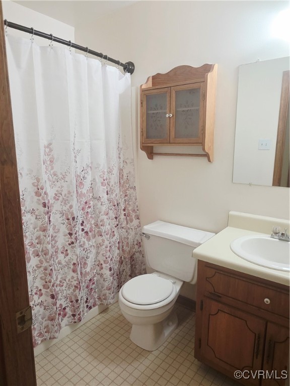 15805 Roland View Drive Chester, VA 23831 - Photo 8 of 19 Gallery Image 8