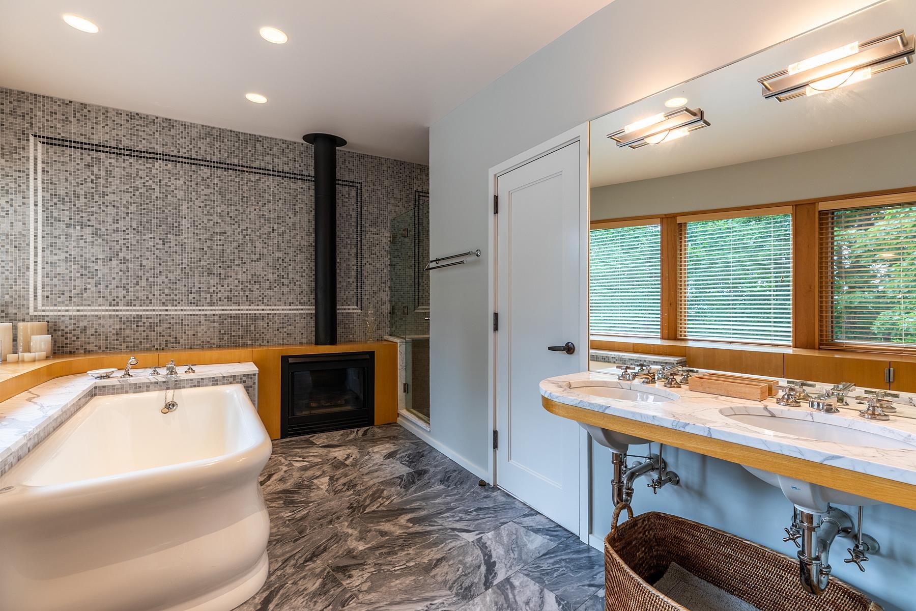 454 Mountain Road Stratton, VT 05360 - Photo 25 of 38 Gallery Image 25
