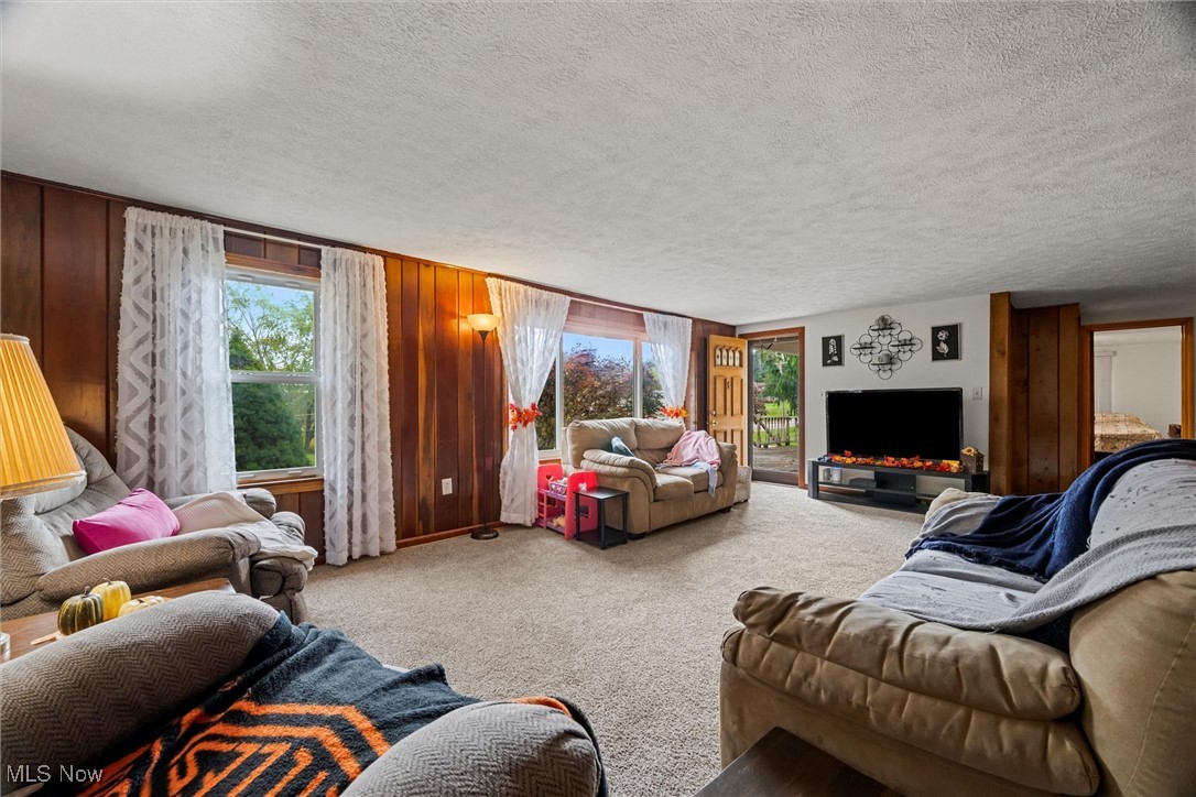 1759 Depot Road Salem, OH 44460 - Photo 10 of 45