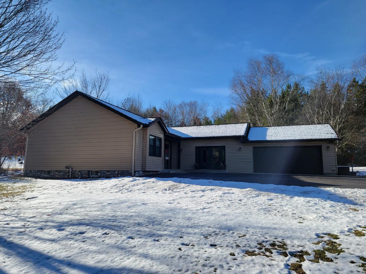4810 East Ivanhoe Place Rhinelander, WI 54501 - Photo 3 of 42 Gallery Image 3
