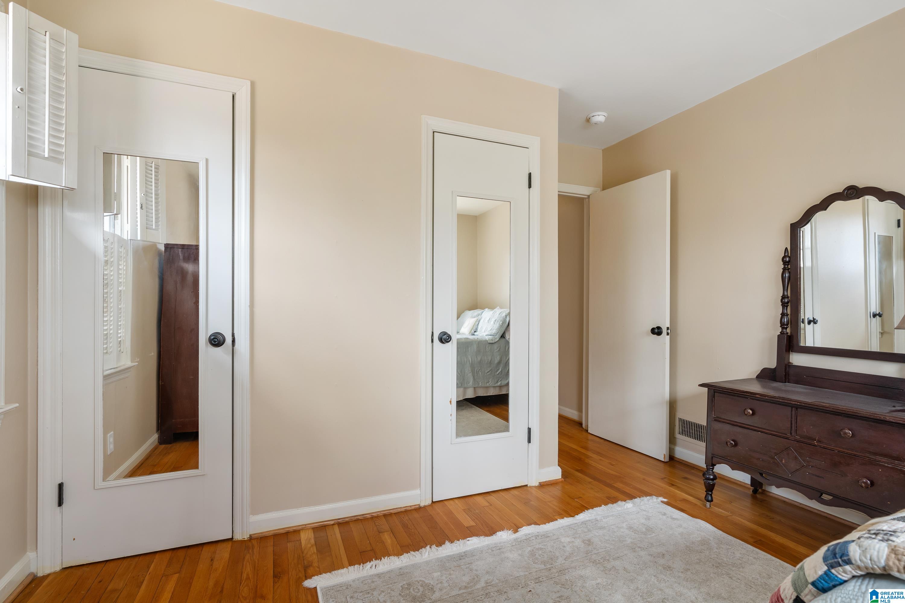 708 Warwick Road Birmingham, AL 35209 - Photo 23 of 32