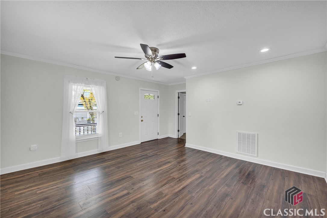 184 Walnut Street Commerce, GA 30529 - Photo 18 of 44