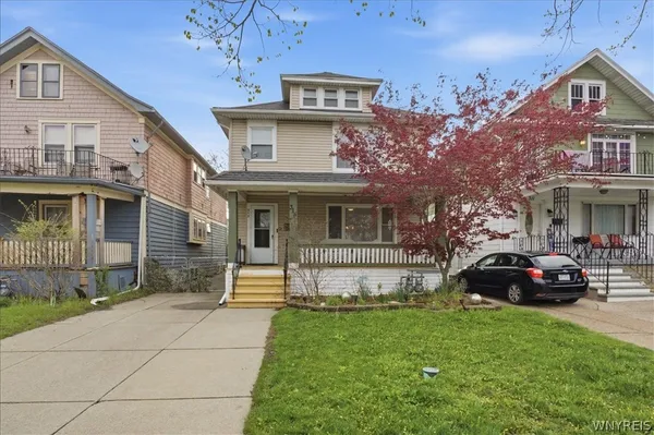 $399,999 | 315 Crestwood Avenue, Buffalo, NY 14216