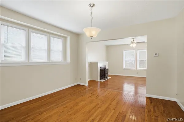 $399,999 | 315 Crestwood Avenue, Buffalo, NY 14216