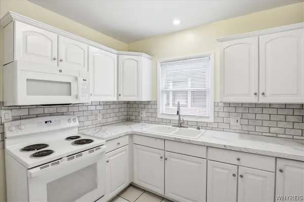 $399,999 | 315 Crestwood Avenue, Buffalo, NY 14216