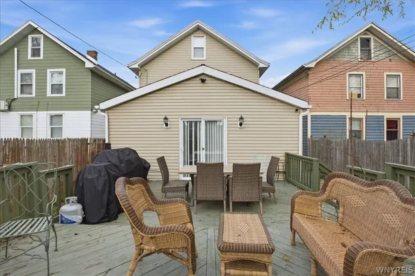 $399,999 | 315 Crestwood Avenue, Buffalo, NY 14216