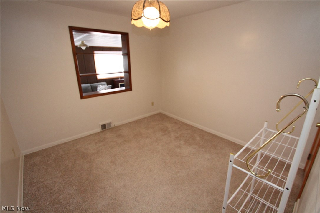 1682 Rush Road Wickliffe, OH 44092 - Photo 12 of 26 Gallery Image 12