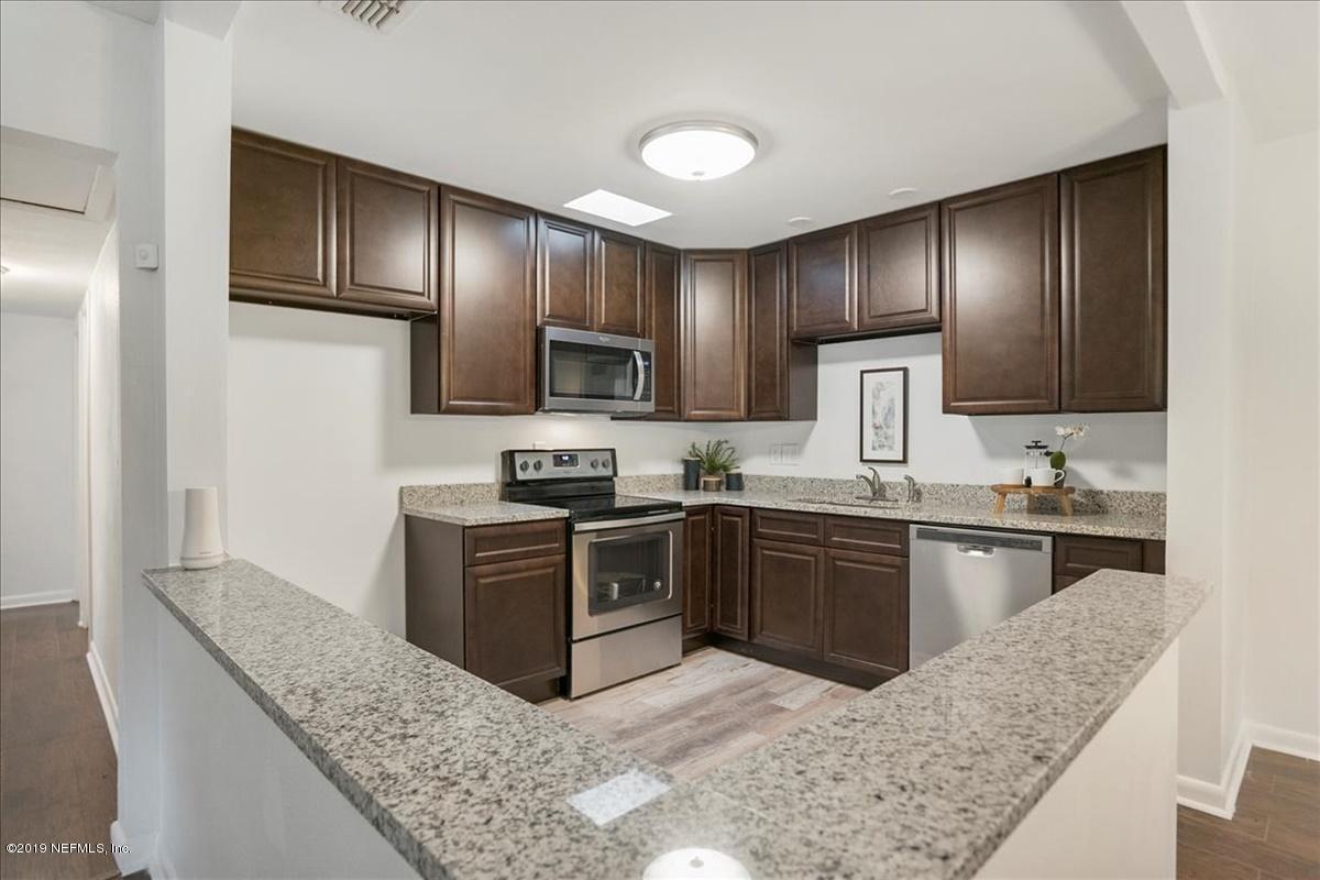2356 Caladium Road Jacksonville, FL 32211 - Photo 10 of 29 07-2356 Caladium Rd