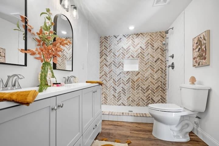 111 Colon Avenue St. Augustine, FL 32084 - Photo 29 of 46 a bathroom with a sink toilet and shower