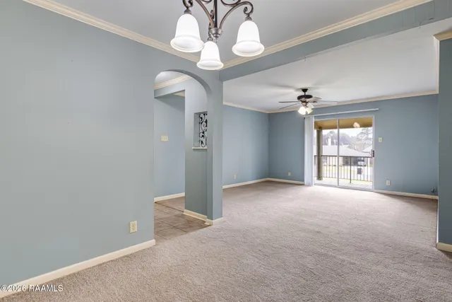 $135,000 | 220 Doucet Road, Unit 241F, Lafayette, LA 70503