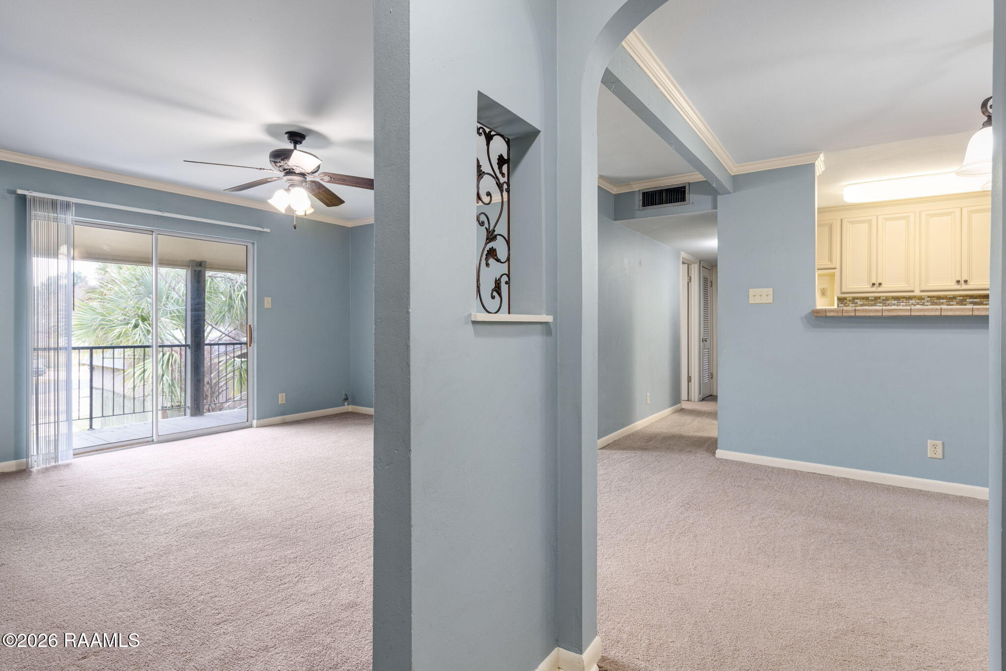 220 Doucet Road, Unit 241F Lafayette, LA 70503 - Photo 3 of 23 3-web-or-mls-220 Doucet Rd 241F-3