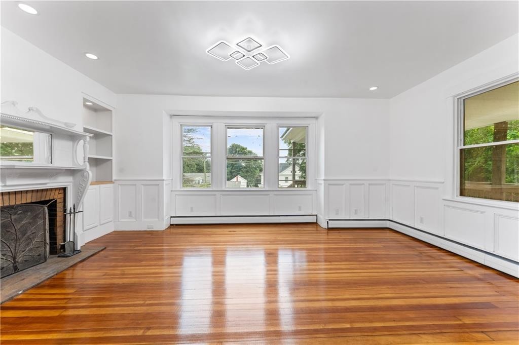 335 Blackstone Street Woonsocket, RI 02895 - Photo 4 of 8