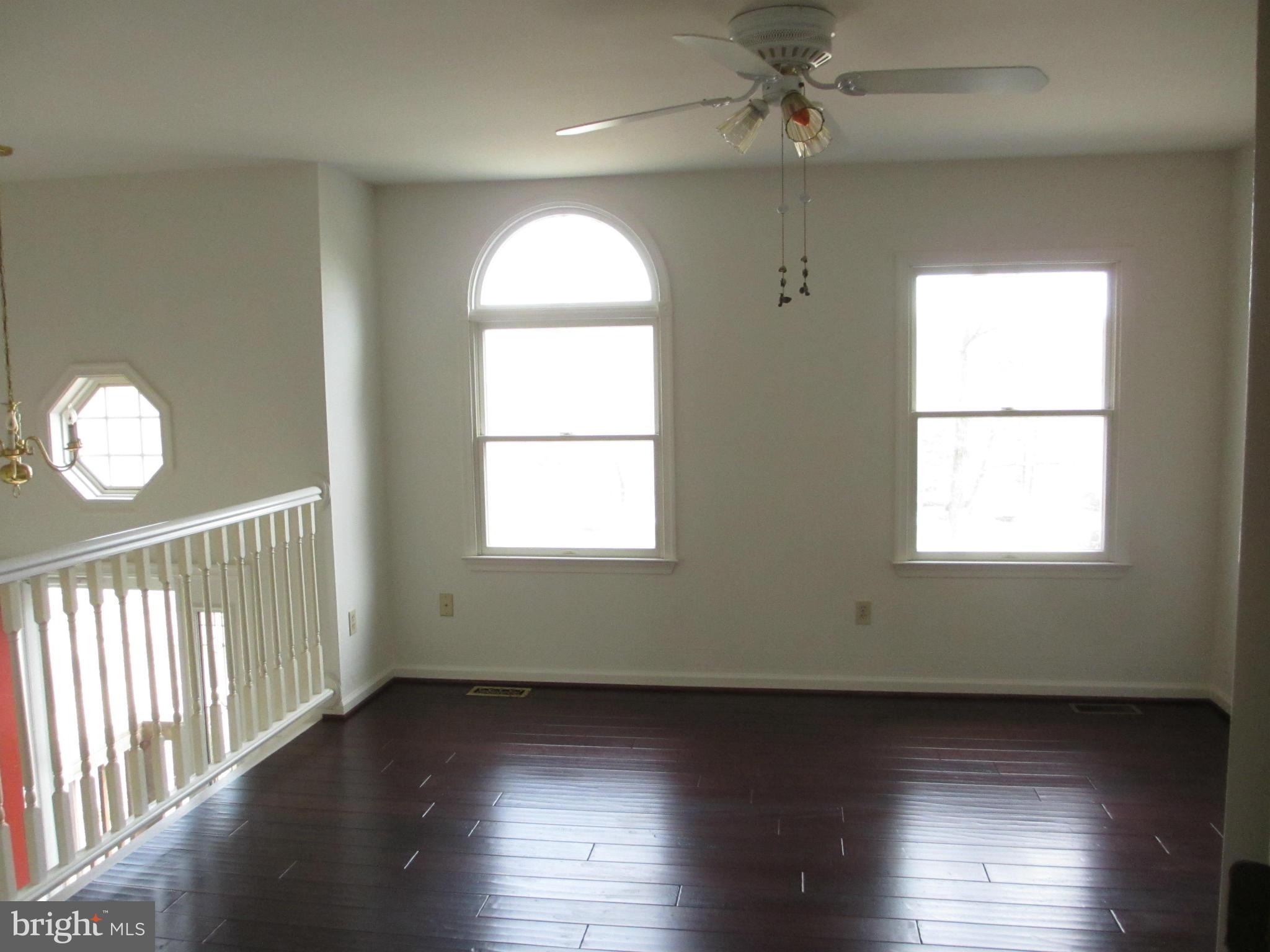 42 Ponca Circle Rising Sun, MD 21911 - Photo 3 of 23 Living Room
