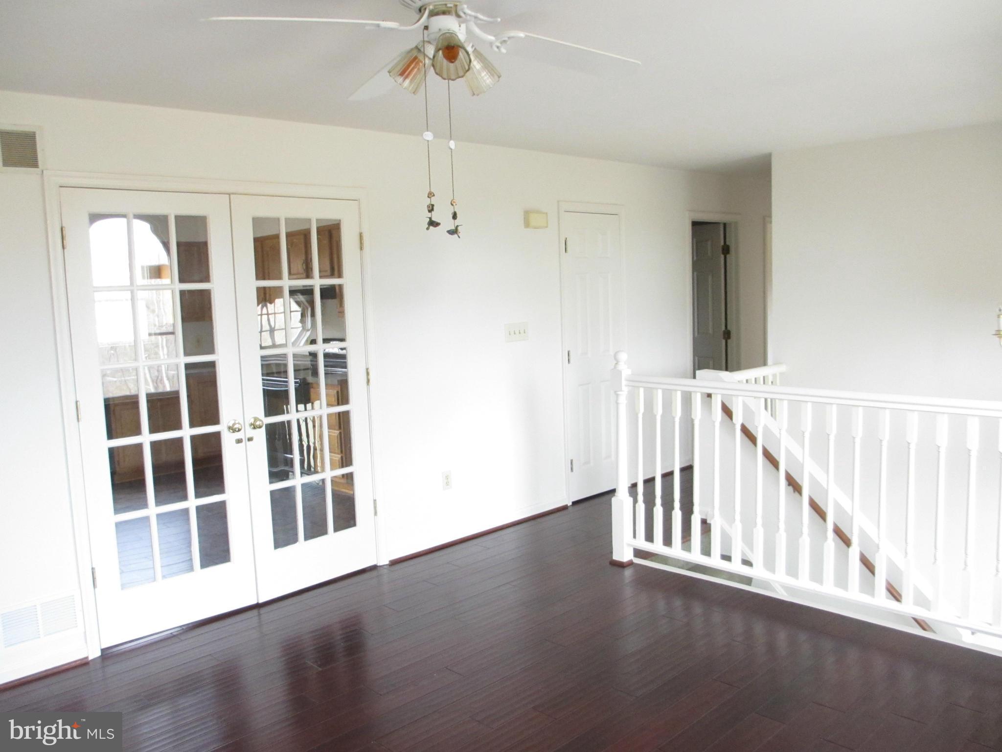 42 Ponca Circle Rising Sun, MD 21911 - Photo 4 of 23 Living Room