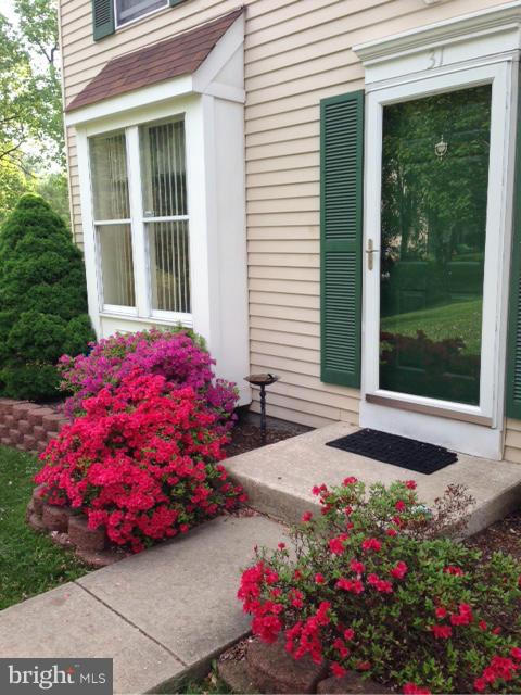 31 Hyacinth Road Baltimore, MD 21234 - Photo 3 of 30 Exterior (Front)