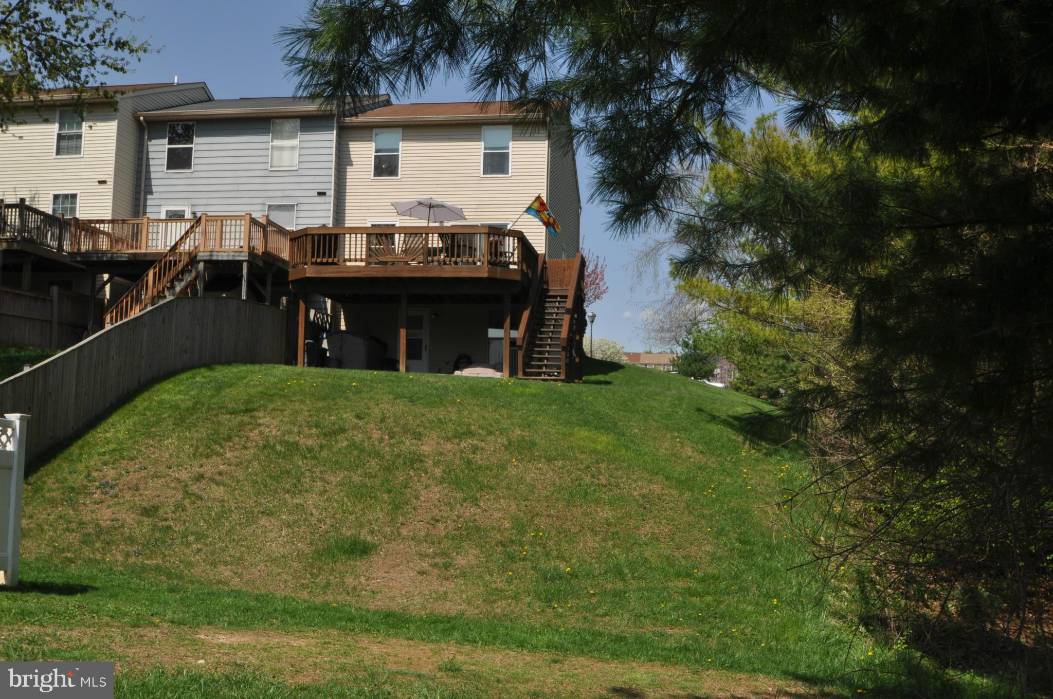 31 Hyacinth Road Baltimore, MD 21234 - Photo 29 of 30 Exterior (Rear)