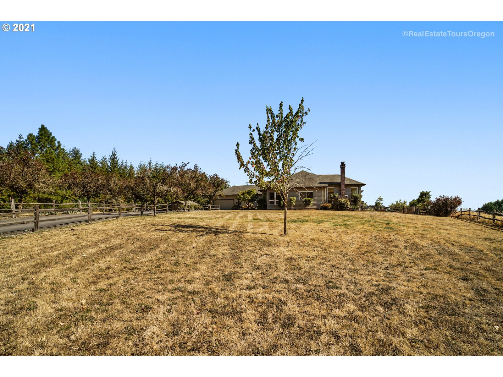 7290 Northeast Krono Road Yamhill, OR 97148 - Photo 3 of 32 Gallery Image 3