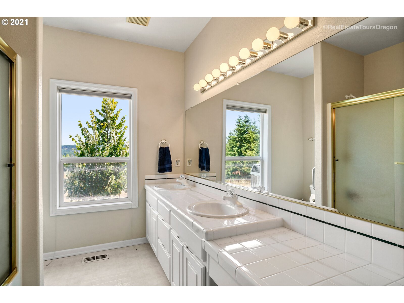 7290 Northeast Krono Road Yamhill, OR 97148 - Photo 22 of 32 Gallery Image 22