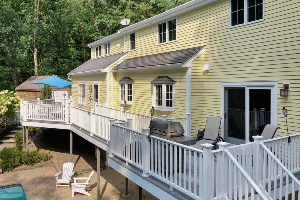 18 Windsor Road Dover, MA 02030 - Photo 26 of 28 Gallery Image 26