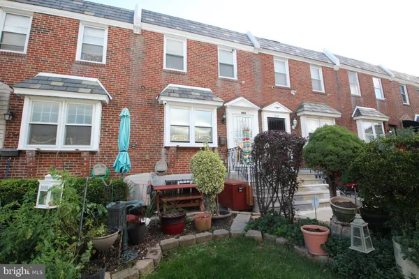 $1,900 | 222 West Colonial Street, Philadelphia, PA 19126