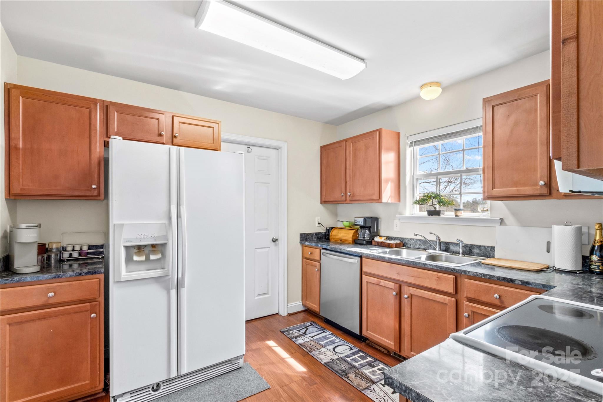 655 Mock Mill Road Statesville, NC 28677 - Photo 10 of 33 Gallery Image 10