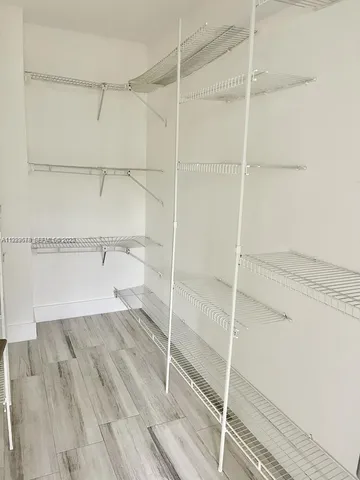 a close up view of a washer and dryer