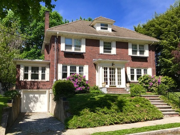 25 Manemet Road Newton, MA 02459 - Photo 1 of 25 Gallery Image 1