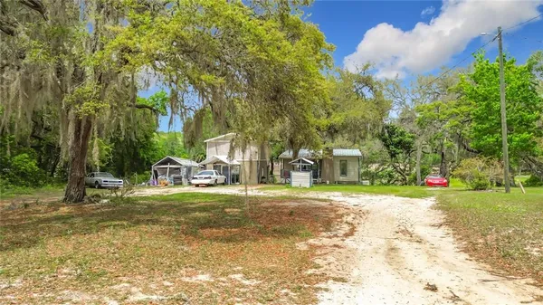 $169,000 | 15415 Southeast 64th Place, Ocklawaha, FL 32179