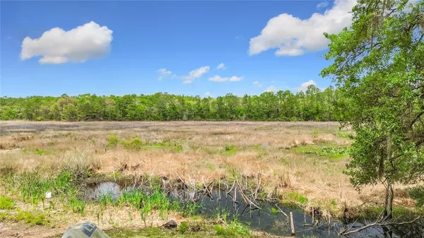 $169,000 | 15415 Southeast 64th Place, Ocklawaha, FL 32179