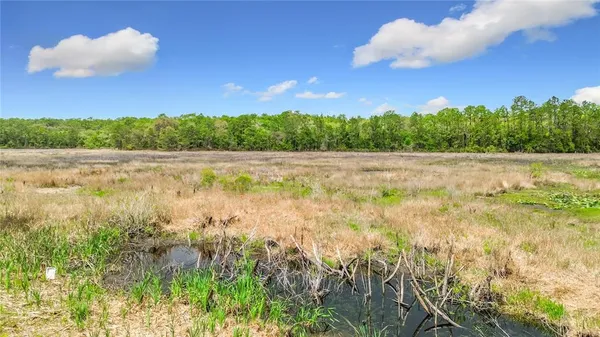 $169,000 | 15415 Southeast 64th Place, Ocklawaha, FL 32179