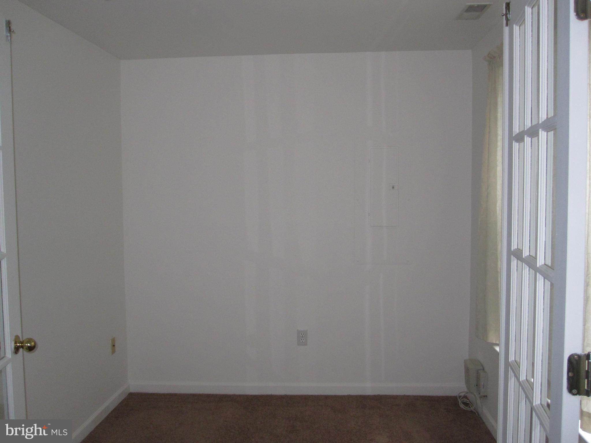 6134 Quiet Times Columbia, MD 21045 - Photo 3 of 17 Family Room