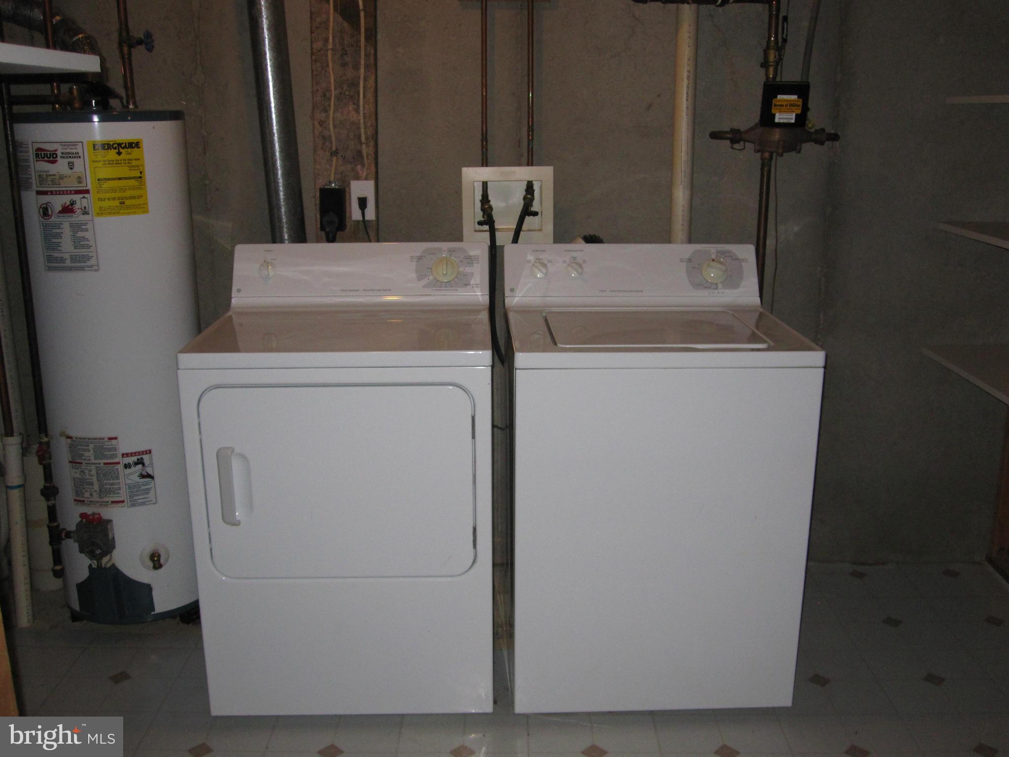 6134 Quiet Times Columbia, MD 21045 - Photo 7 of 17 Interior (General)