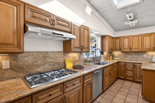 $1,449,000 | 1122 Presidio Boulevard, Pacific Grove, CA 93950